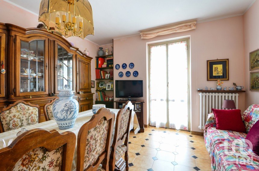 Four-room apartment of 74 m² in Saliceto (12079)