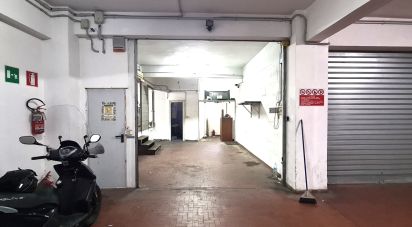 Posto auto/Box di 74 m² in Genova (16165)