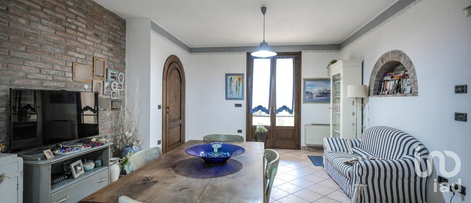 Casa indipendente 8 locali di 360 m² in Codigoro (44021)