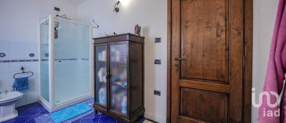 Casa indipendente 8 locali di 360 m² in Codigoro (44021)