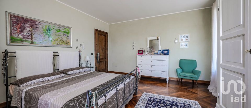 Casa indipendente 8 locali di 360 m² in Codigoro (44021)