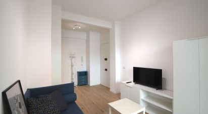 Apartment 5 rooms of 55 m² in Genova (16136)