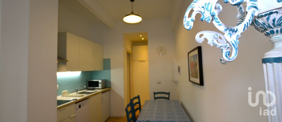 Apartment 5 rooms of 55 m² in Genova (16136)