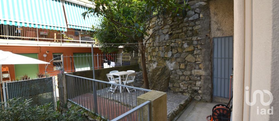 Appartamento 5 locali di 55 m² a Genova (16136)