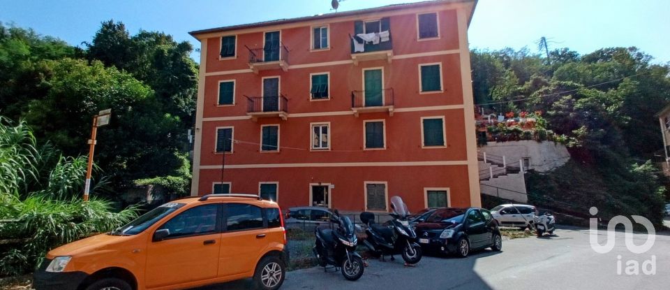 Four-room apartment of 72 m² in Genova (16162)