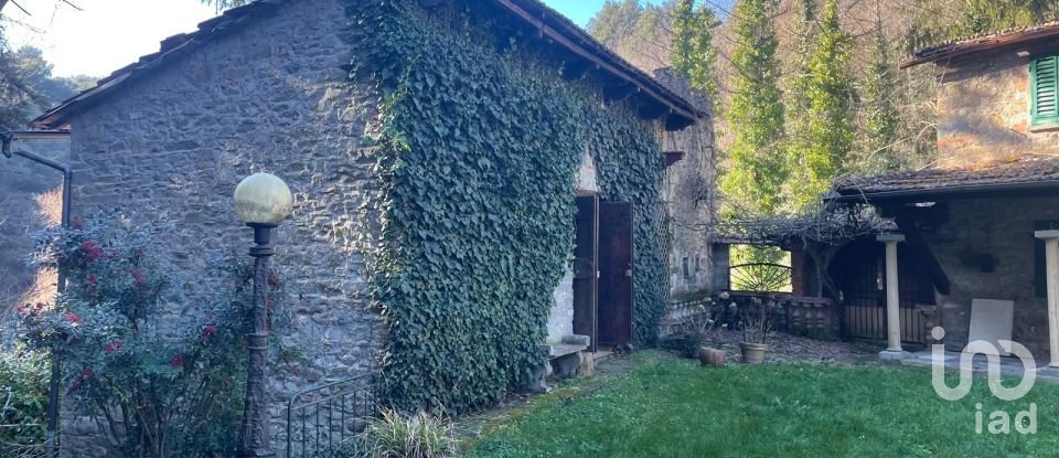 Rustico 6 locali di 351 m² in San Godenzo (50060)