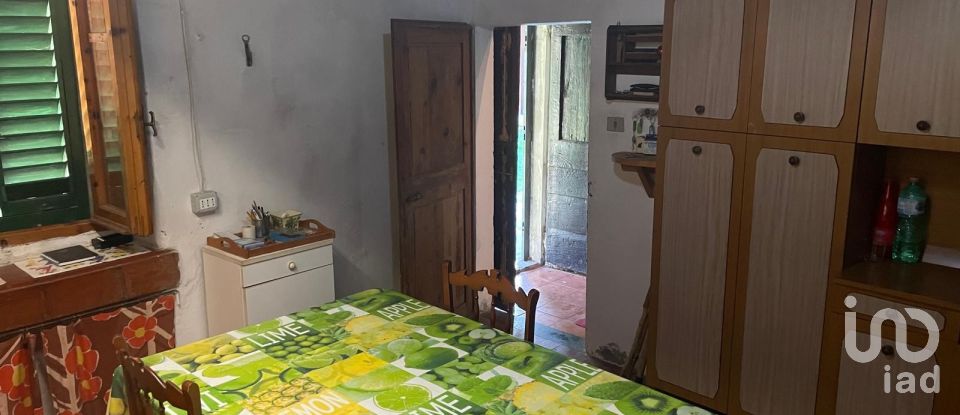 Rustico 6 locali di 351 m² in San Godenzo (50060)