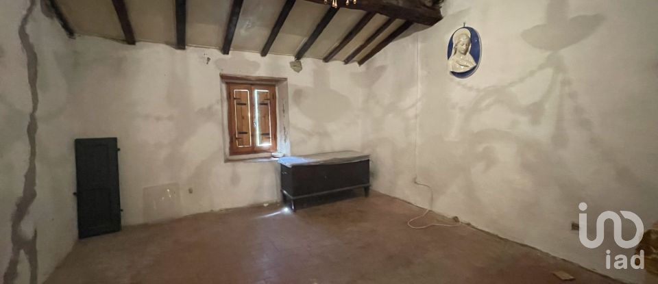 Rustico 6 locali di 351 m² in San Godenzo (50060)