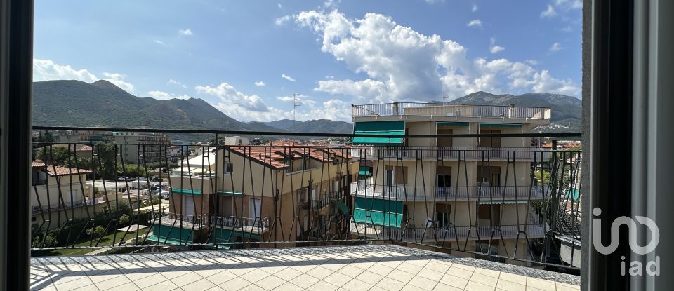 Three-room apartment of 70 m² in Loano (17025)