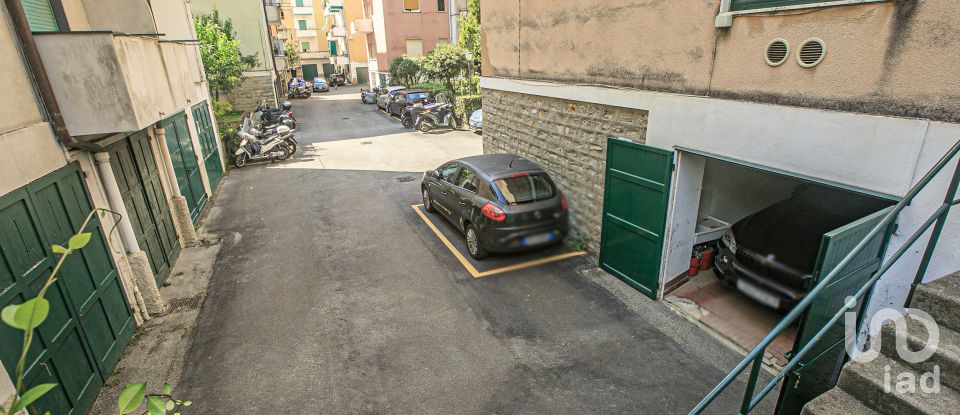 Appartamento 5 locali di 86 m² a Rapallo (16035)