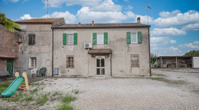Casa indipendente / Villa 8 locali di 300 m² in Ostellato (44020)