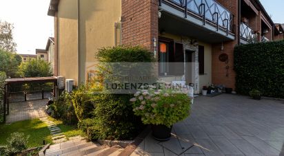 Villa a schiera 3 locali di 170 m² in Fino Mornasco (22073)