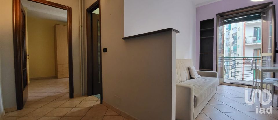 Two-room apartment of 50 m² in Torino (10142)