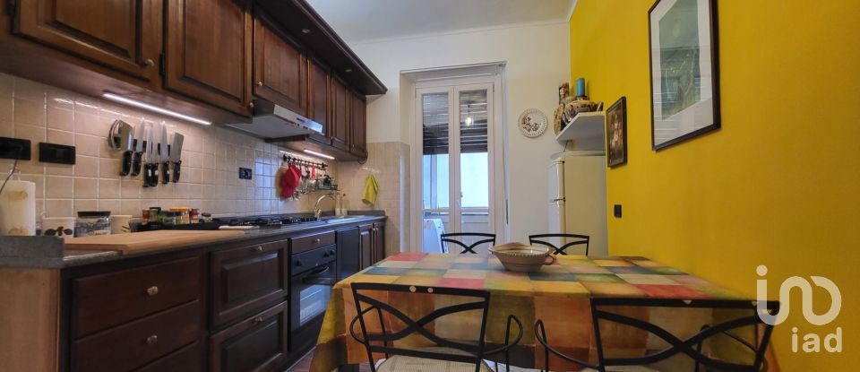 Three-room apartment of 76 m² in Torino (10141)