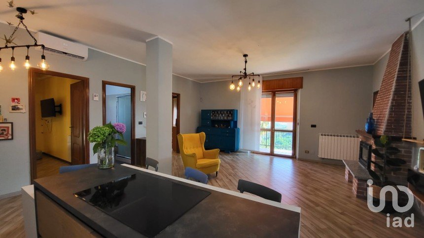 Villa 6 locali di 300 m² in San Damiano d'Asti (14015)