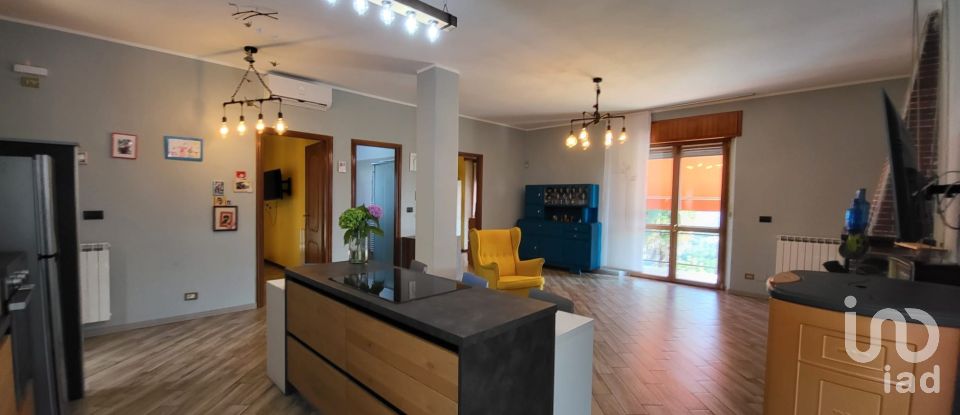 Villa 6 locali di 300 m² in San Damiano d'Asti (14015)