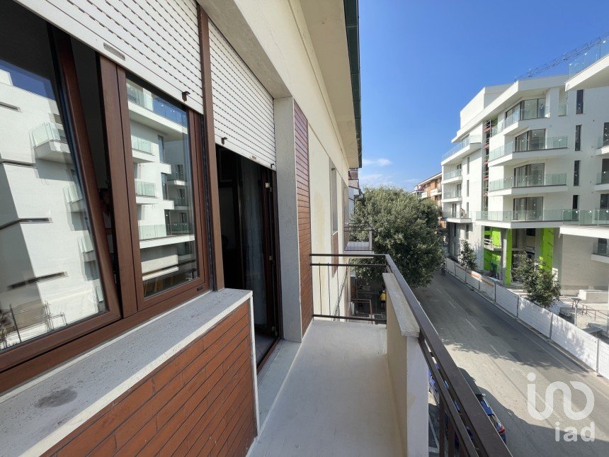 Apartment 5 rooms of 115 m² in Civitanova Marche (62012)