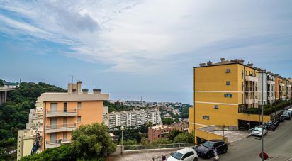 Two-room apartment of 56 m² in Genova (16148)