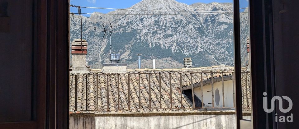 Loft 5 rooms of 104 m² in Sulmona (67039)