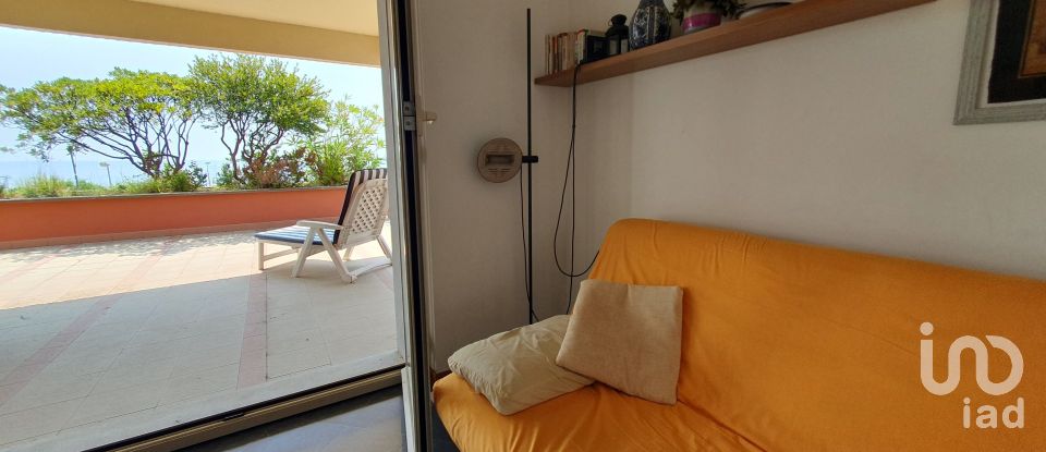 Three-room apartment of 75 m² in Arenzano (16011)