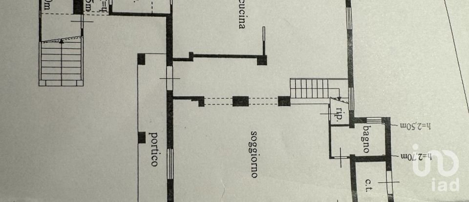 Villa 5 locali di 300 m² in Colonnella (64010)