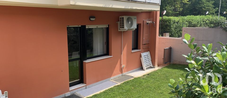 Villa a schiera 11 locali di 400 m² in Pescara (65125)