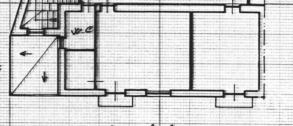 Casa indipendente 6 locali di 200 m² in Camigliano (81050)