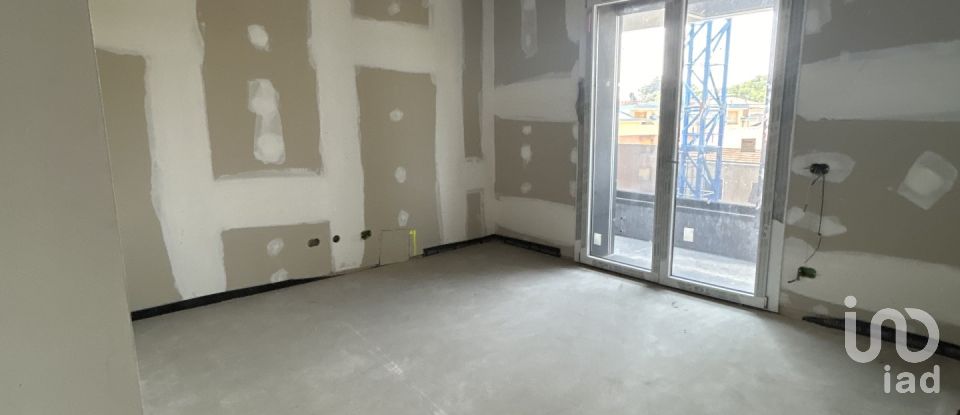 Appartamento 6 locali di 110 m² a Cesano Maderno (20811)