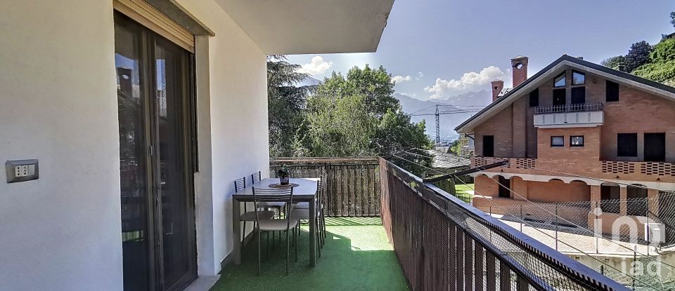 Trilocale di 76 m² a Aosta (11100)