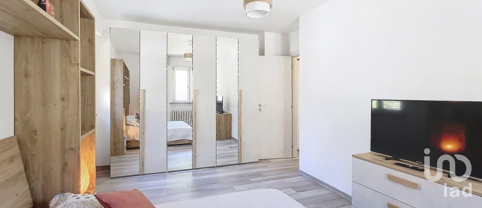 Trilocale di 76 m² a Aosta (11100)