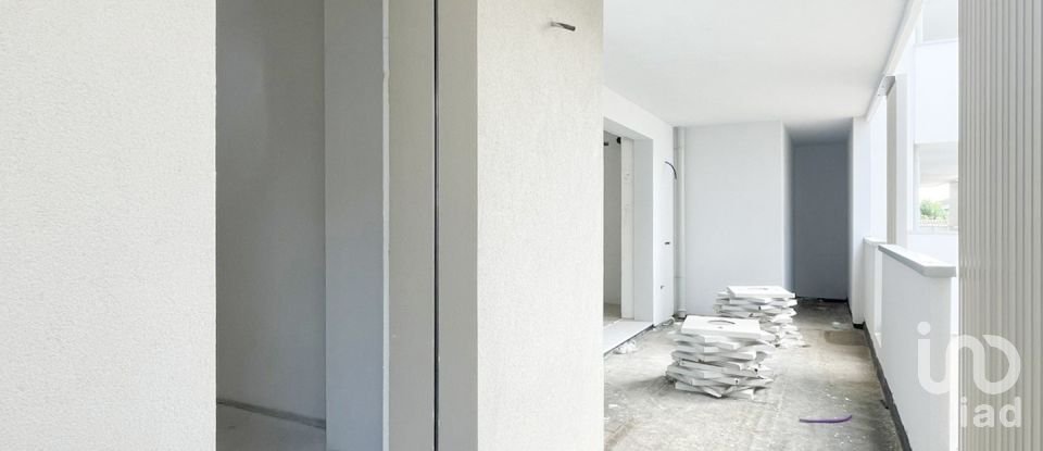 Palazzo / Stabile 2 locali di 73 m² a Padova (35136)