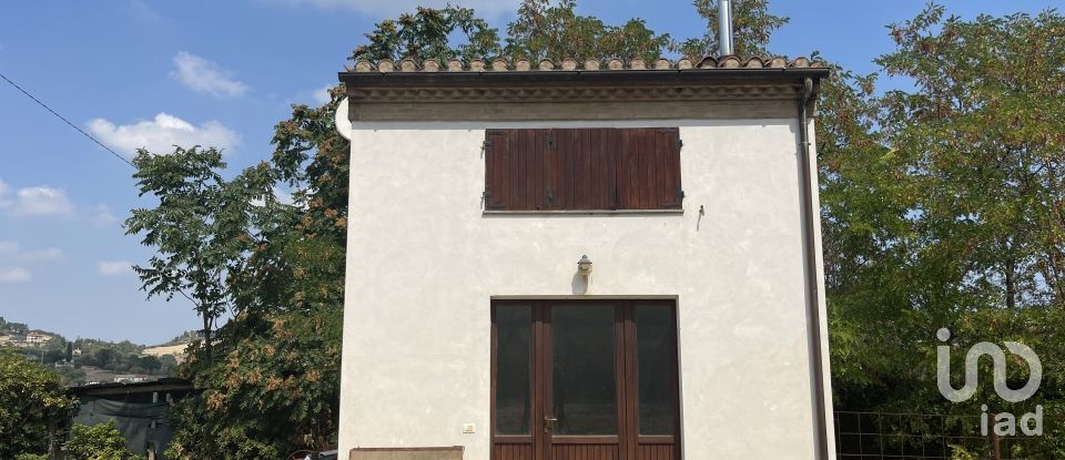 Villa 14 locali di 340 m² in Civitanova Marche (62012)