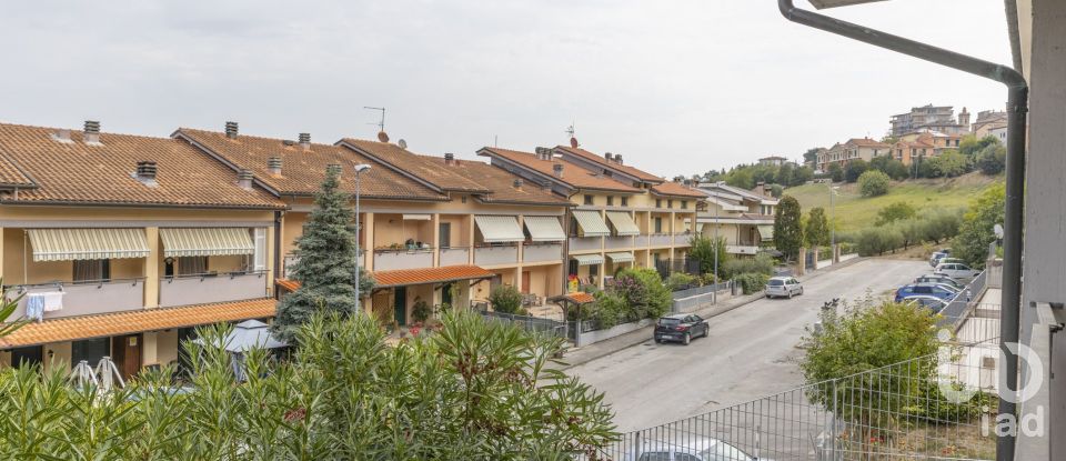 Appartamento 6 locali di 130 m² a Filottrano (60024)