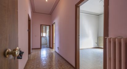 Villa Bifamiliare 6 locali di 180 m² a Treia (62010)