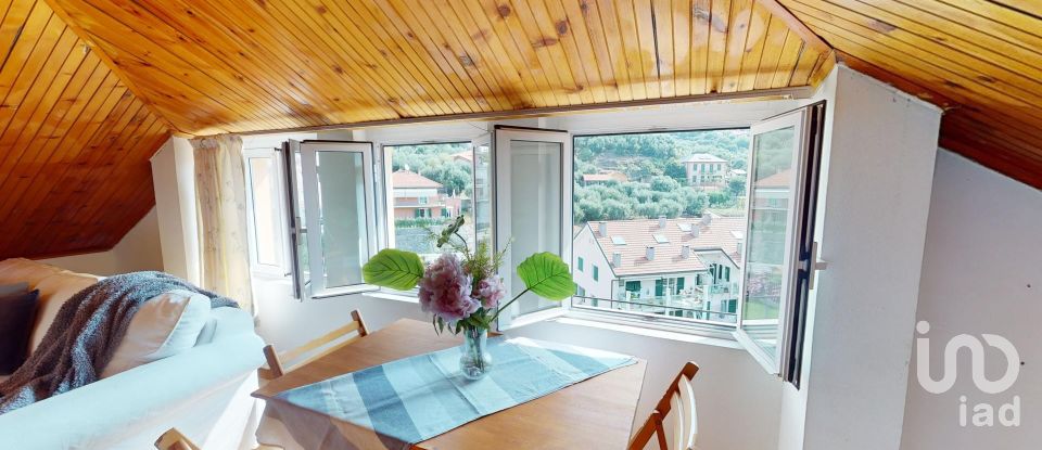 Attico / Mansarda / Loft 2 locali di 48 m² a Celle Ligure (17015)