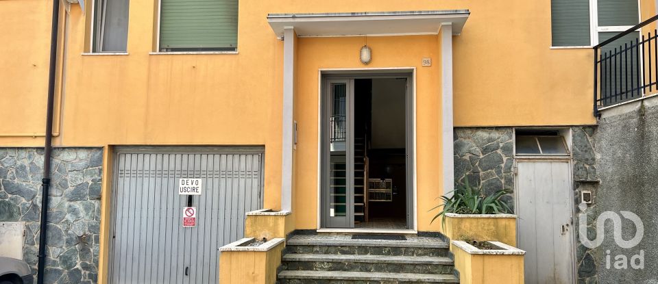 Attico / Mansarda / Loft 2 locali di 48 m² a Celle Ligure (17015)