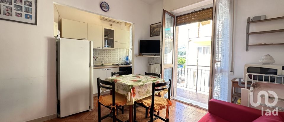 Two-room apartment of 45 m² in Pietra Ligure (17027)