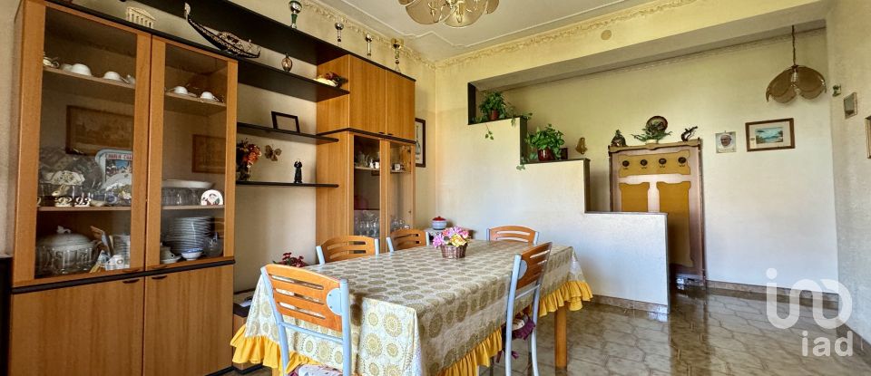 Two-room apartment of 92 m² in Priolo Gargallo (96010)