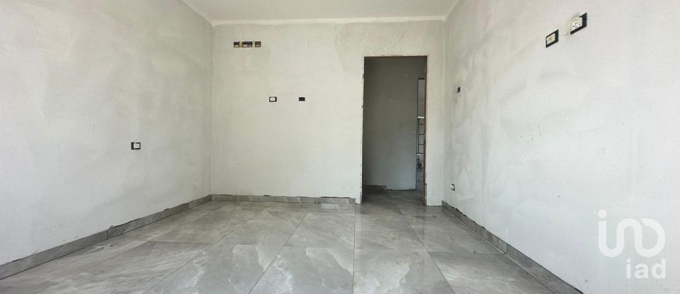 Villa Bifamiliare 3 locali di 110 m² in Lonato del Garda (25017)