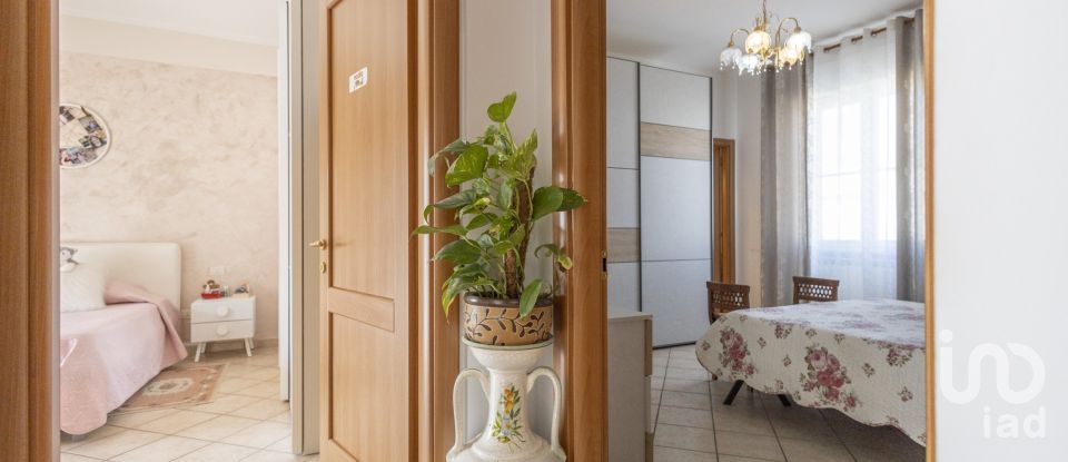 Four-room apartment of 139 m² in Loreto (60025)