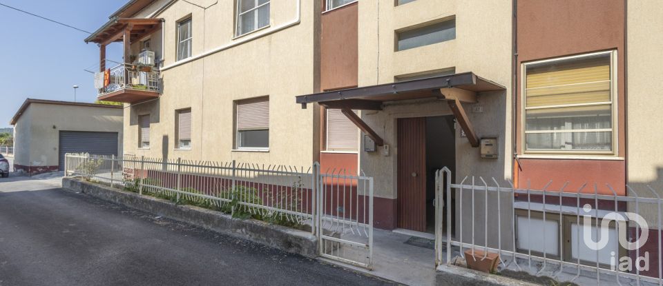 Quadrilocale di 139 m² a Loreto (60025)