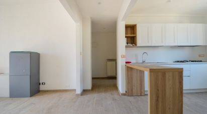 Appartamento 5 locali di 95 m² a Quiliano (17047)