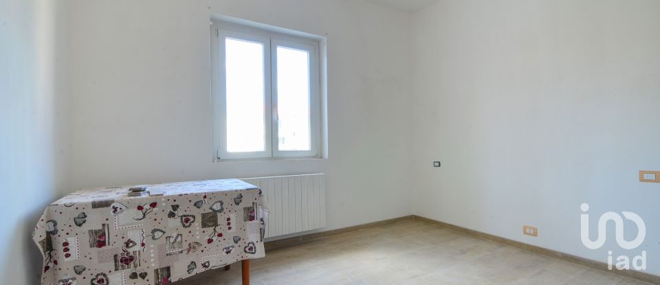 Appartamento 5 locali di 95 m² a Quiliano (17047)