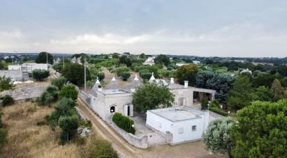 Trullo 15 locali di 244 m² in Locorotondo (70010)