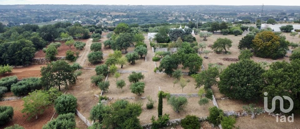 Trullo 15 locali di 244 m² in Locorotondo (70010)