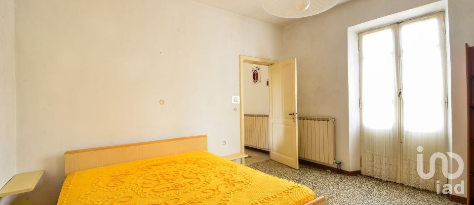 Casa 10 locali di 200 m² in Cosseria (17017)