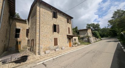 Casa indipendente / Villa 7 locali di 273 m² in Neviano degli Arduini (43024)