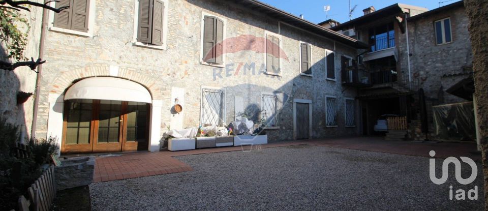 Village house 13 rooms of 410 m² in Lonato del Garda (25017)