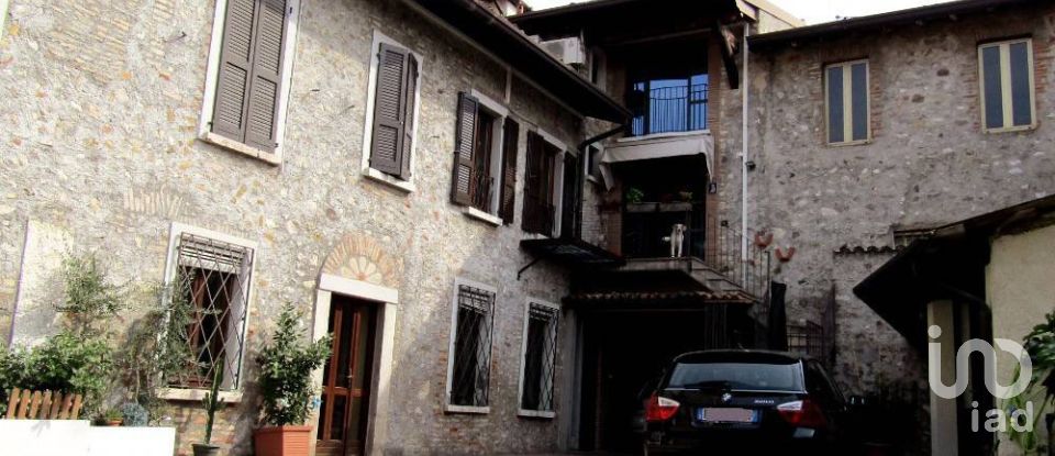 Village house 13 rooms of 410 m² in Lonato del Garda (25017)