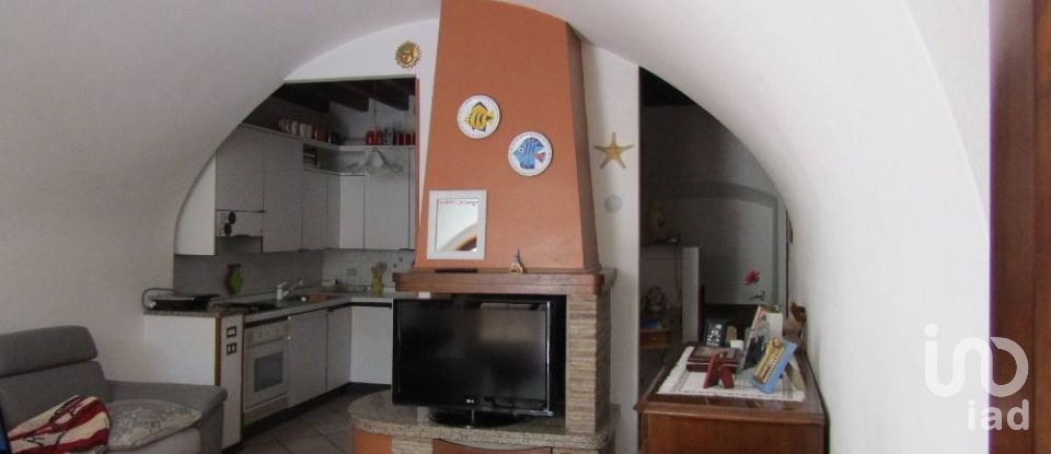 Village house 13 rooms of 410 m² in Lonato del Garda (25017)